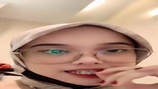 Malaysian Girl Masturbation - Malaya