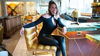 Roxi - Beautiful All Natural Amateur MILF - Roxxxie Blakhart