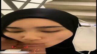 Hijab Malay Sepong Kontol Guru Ditangga Sekolah